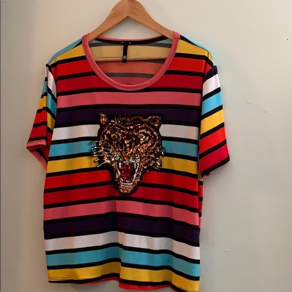 Top - Picture 3 of 3